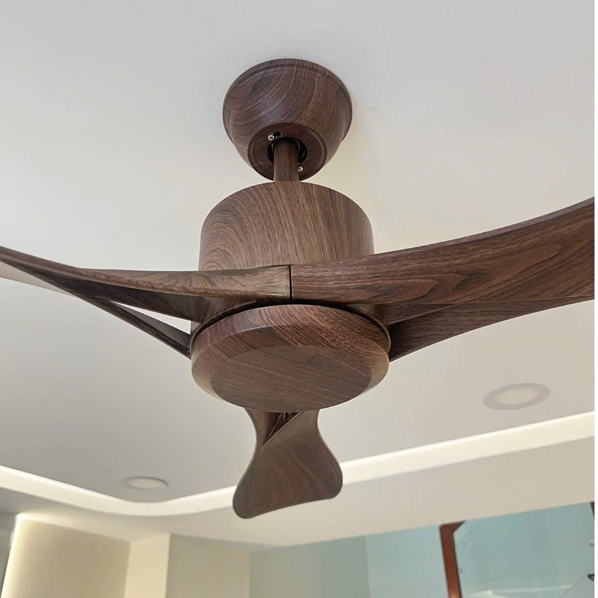 Cánh nhựa ABS – Bền & giữ form đẹp